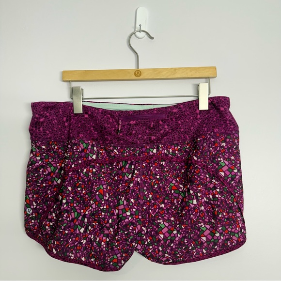 Lululemon Run Times Short Paradise Camo Paradise Geo Regal Plum Multi Size 12 - Picture 3 of 6